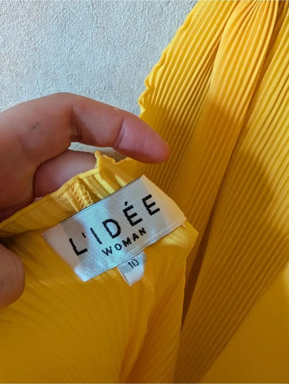 L'IDEE mustard yellow pleated midi dress sz 10 - Picture 4 of 6